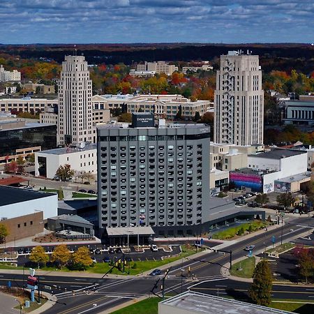 Doubletree By Hilton Battle Creek Hotel Exterior foto