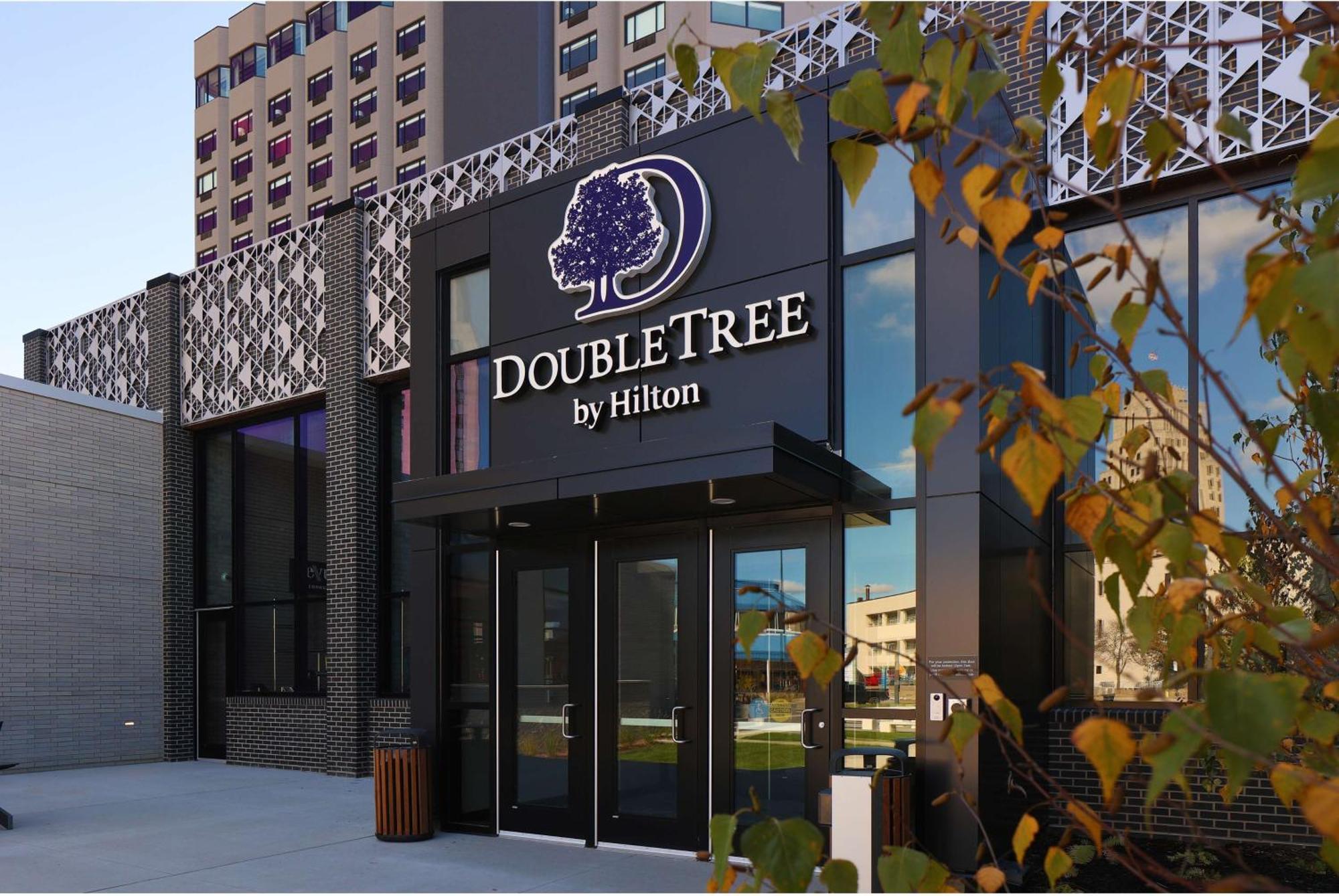 Doubletree By Hilton Battle Creek Hotel Exterior foto